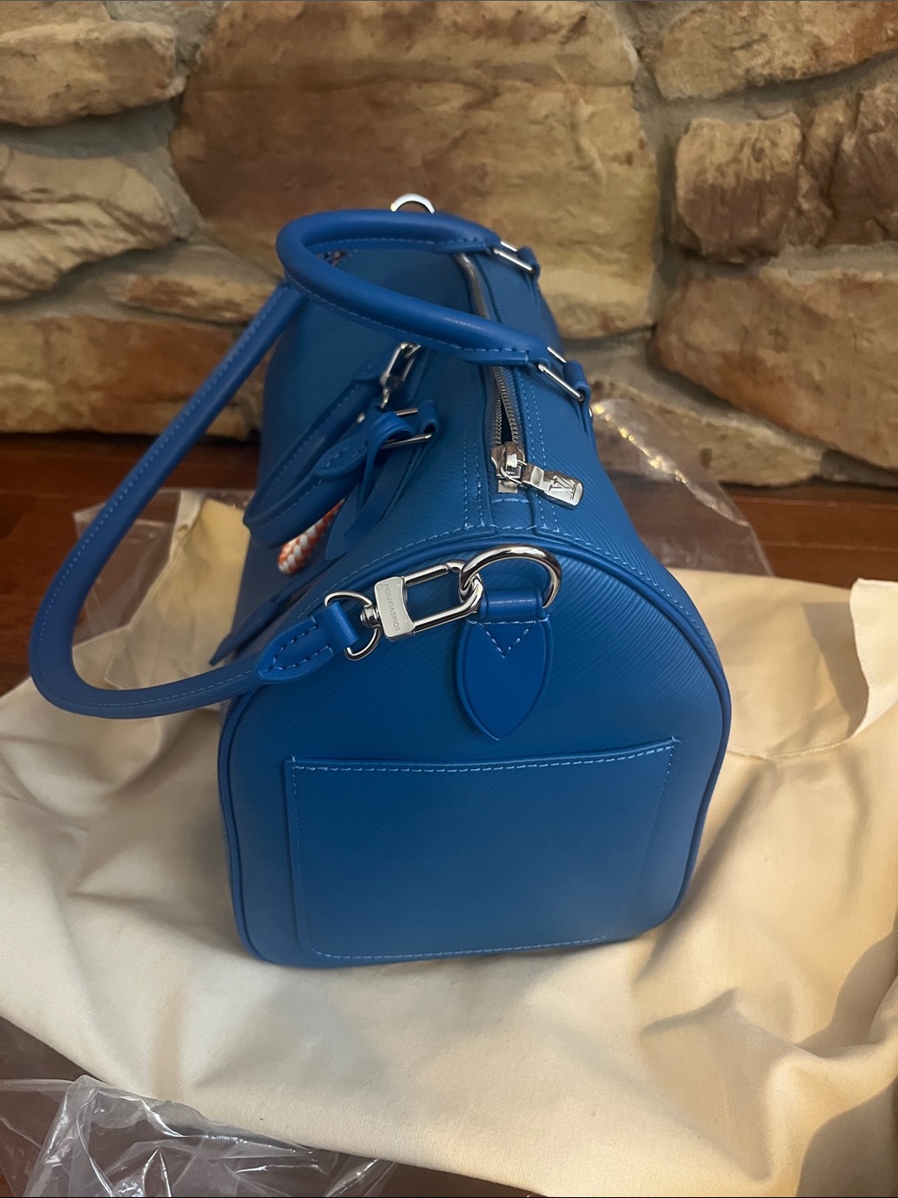 Epi speedy lv monogram canvas insides - Picture 4 of 10